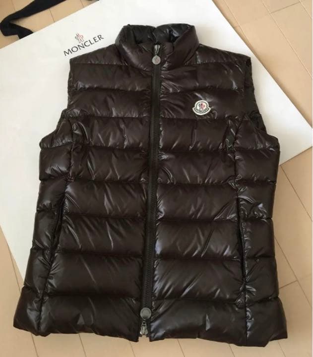 美品　モンクレール　ダウン　ベスト　サイズM