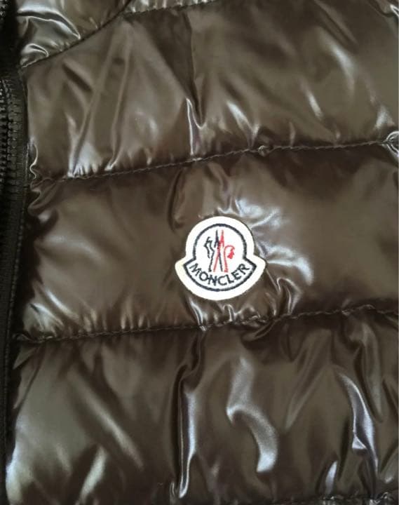 美品　モンクレール　ダウン　ベスト　サイズM