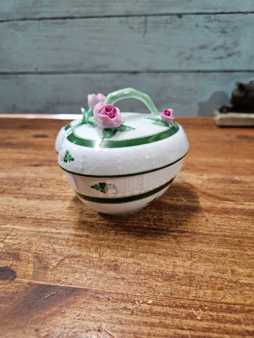 HEREND ヘレンド ウィーンの薔薇 ボンボニエール 小物入れ 花柄 蓋物