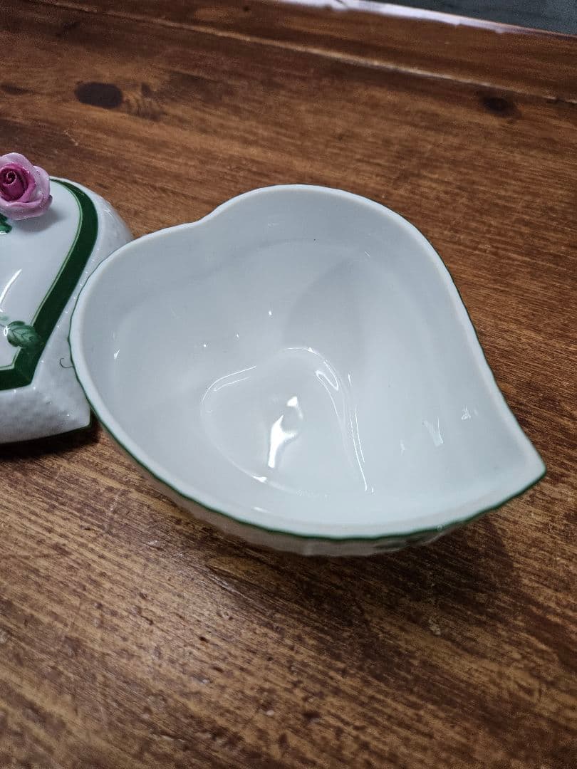 HEREND ヘレンド ウィーンの薔薇 ボンボニエール 小物入れ 花柄 蓋物