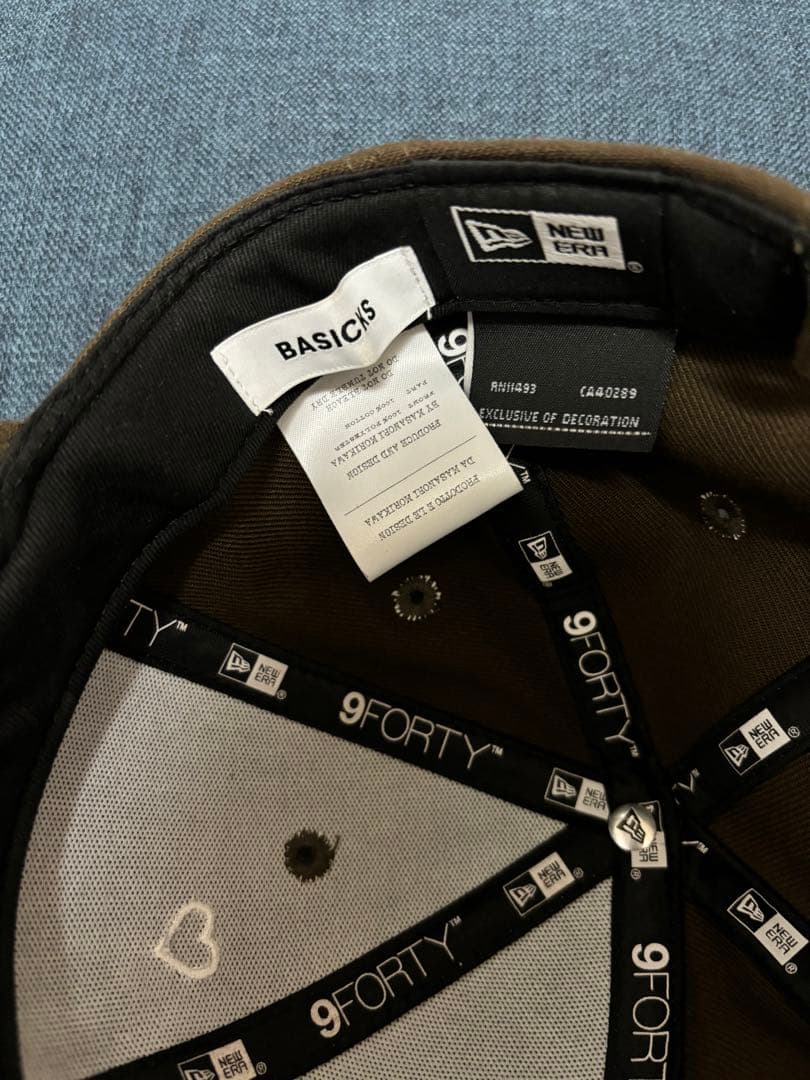 BASICKS NEWERA ブラウン　山田涼介　着用