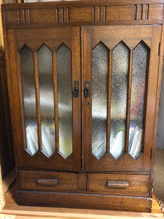 アンティーク　キャビネット　本棚　小物入れ