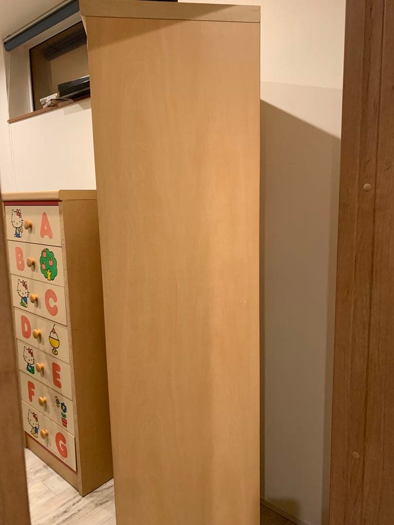 レトロ　ハローキティ　木製タンス　木製クローゼット　サンリオ　くろがね