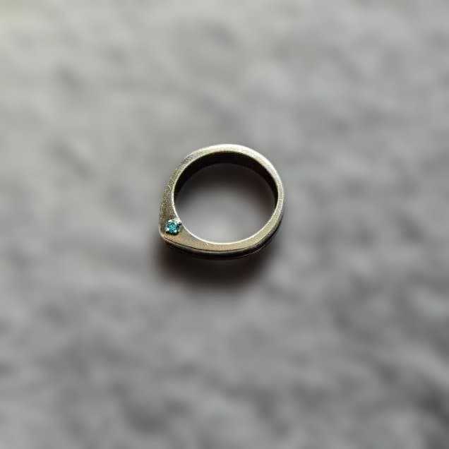 【初音ミク】髪留めモチーフ Artemis Kings コラボ指輪