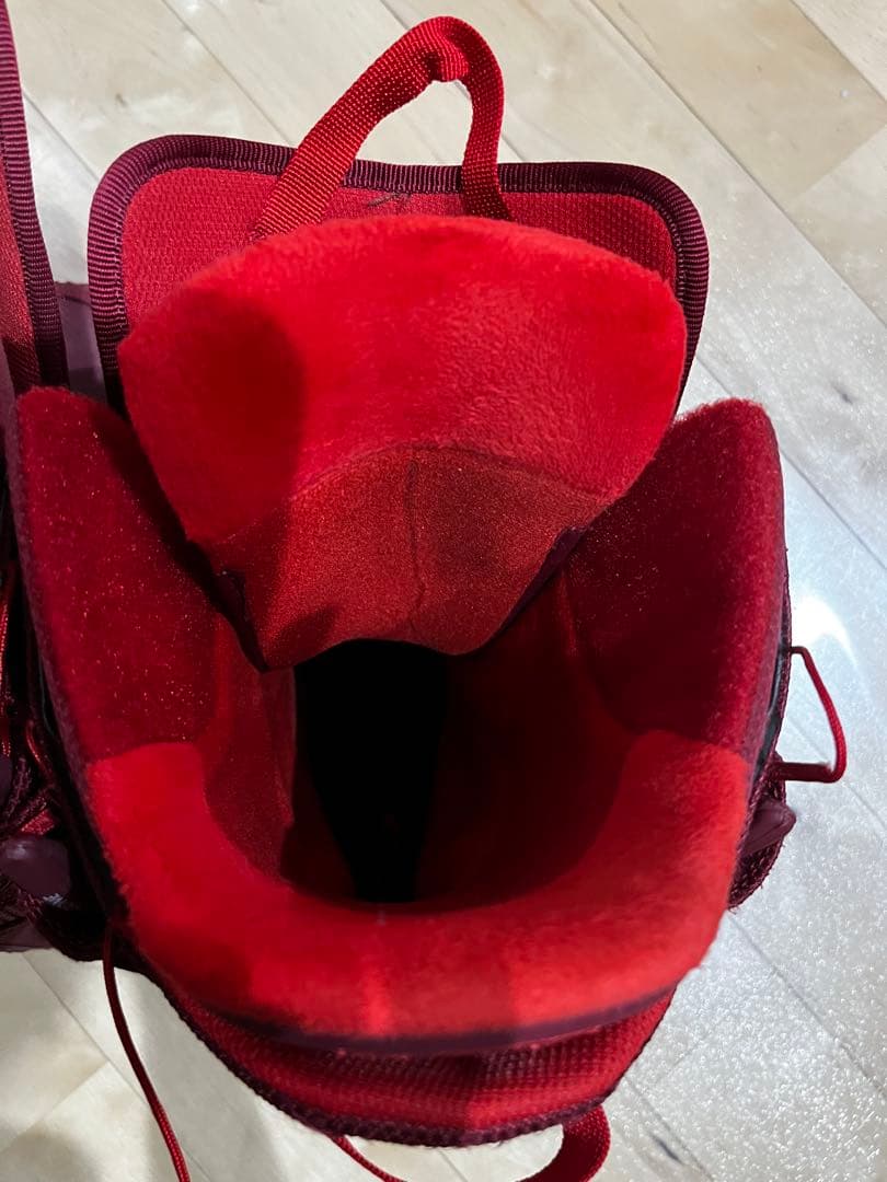 Burton スノーブーツ赤