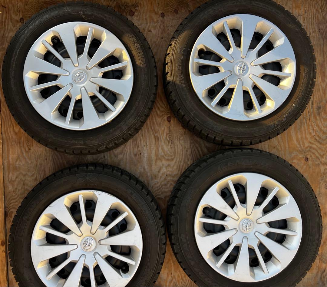 トヨタルーミー、タンク　純正鉄ホイールスタッドレスホイルキャップ付