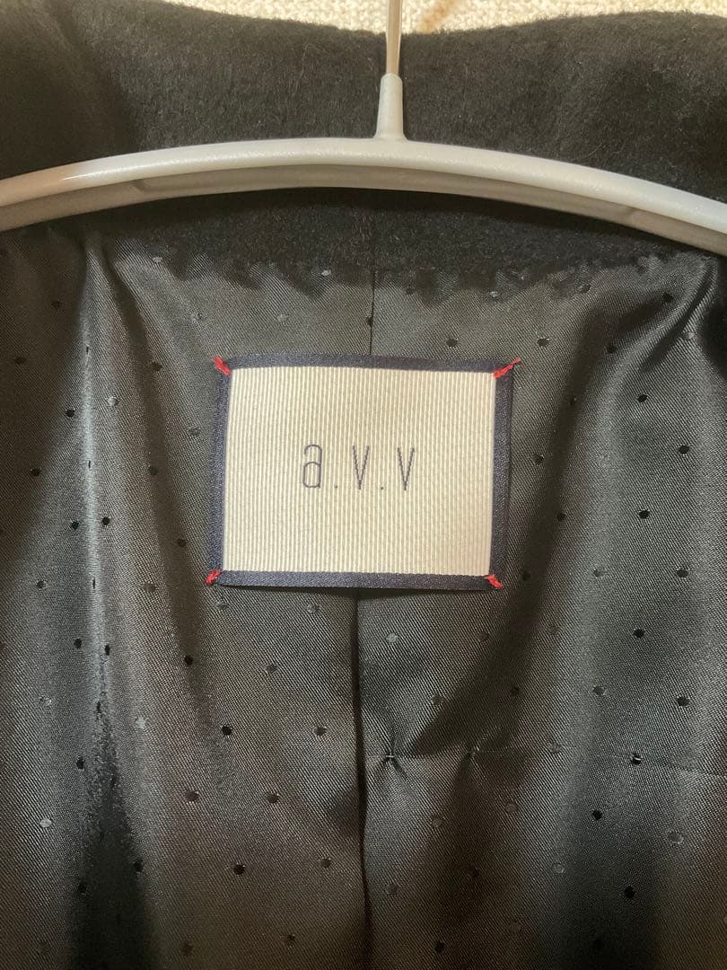 【値下げしました】a.v.v 2WAY折り返しラペルロングコート