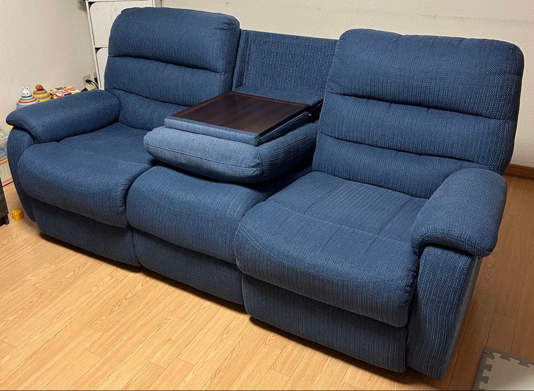『kana』ネイビー 3人掛けリクライニングソファ