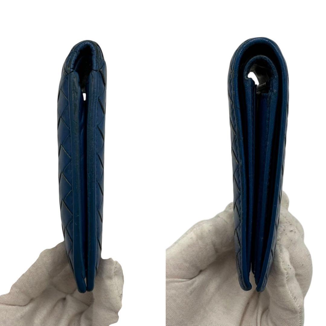 箱保存袋付き ボッテガヴェネタ 2つ折り財布 イントレチャート 青 ブルーレザー