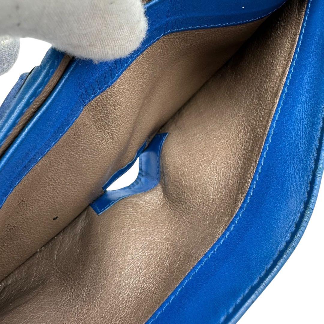 箱保存袋付き ボッテガヴェネタ 2つ折り財布 イントレチャート 青 ブルーレザー