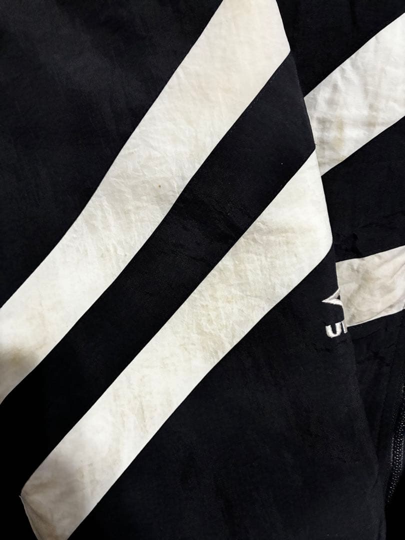 90s UMBRO ハイネック中綿ジャケット【最高デザイン】超レア