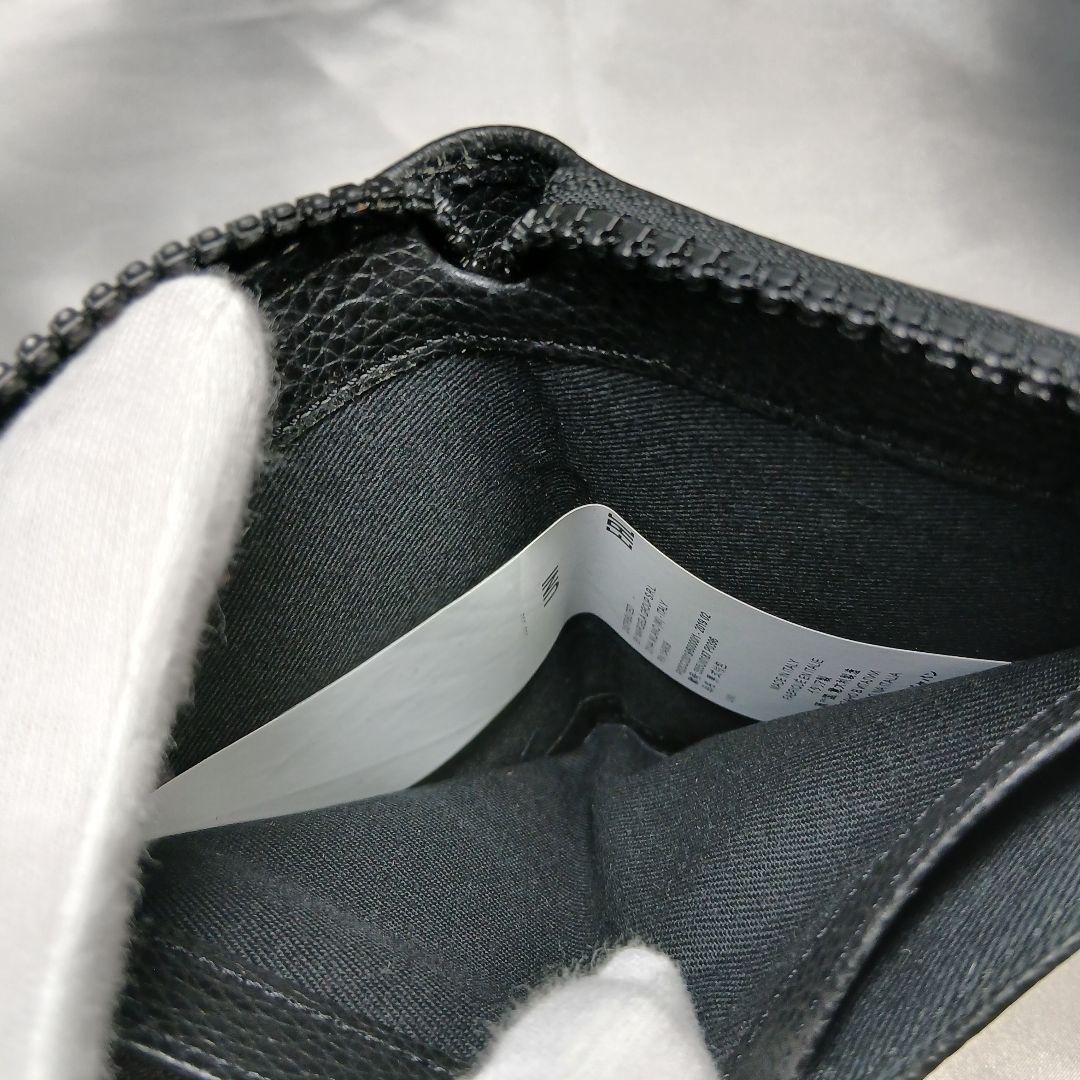 極美品【メゾンマルジェラ】2つ折り財布 ラウンドファスナー ステッチ シボレザー