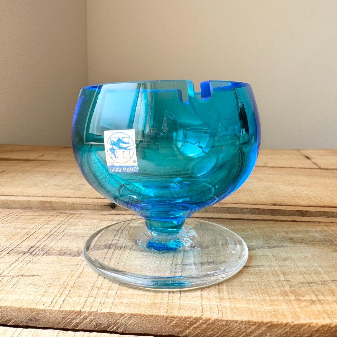 当時物　ブランデー型灰皿　ライトブルー　アッシュトレイ　アンティーク