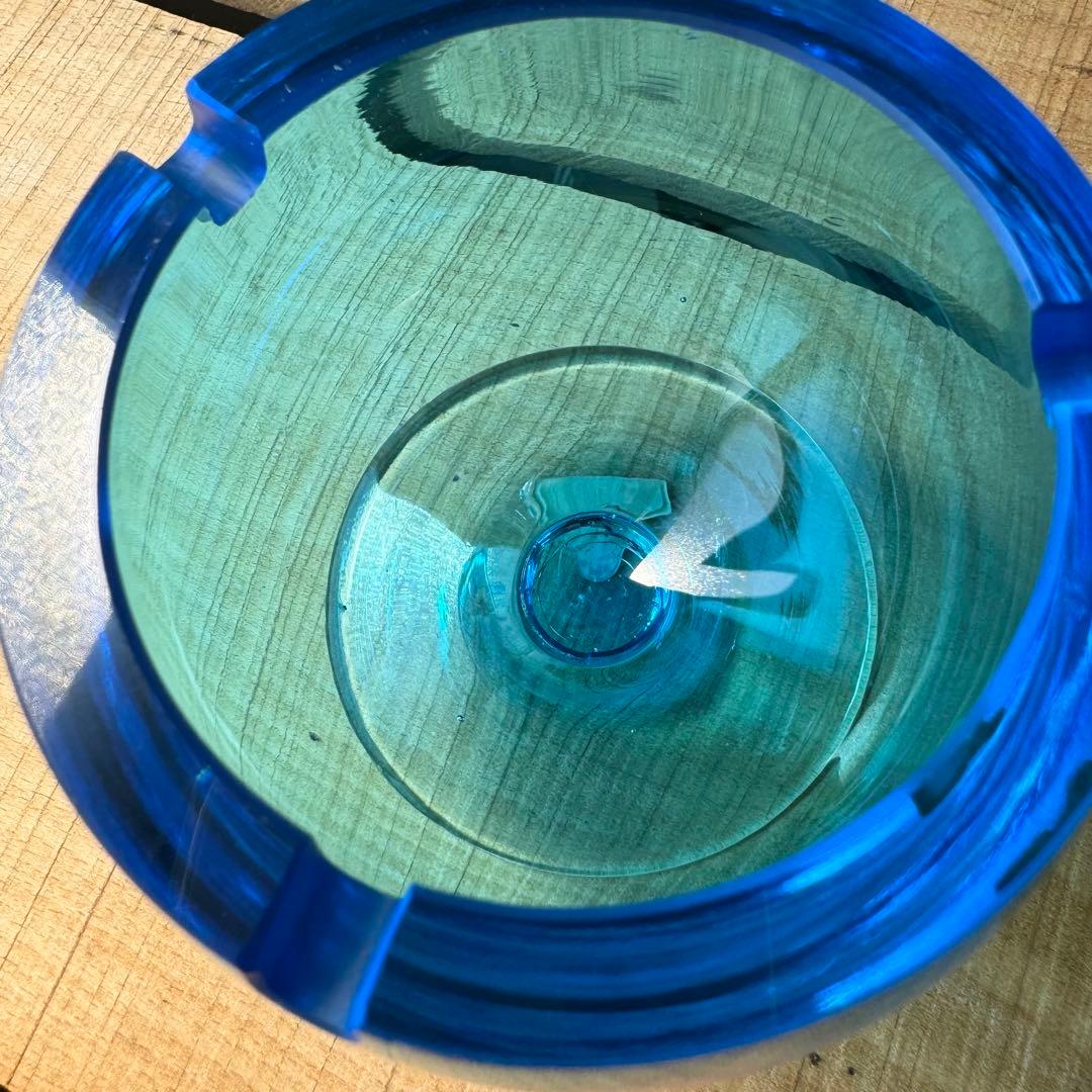 当時物　ブランデー型灰皿　ライトブルー　アッシュトレイ　アンティーク