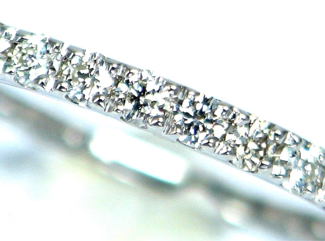 0.30ct天然ダイヤモンド　ハート＆キューピットPT950エタニティリング