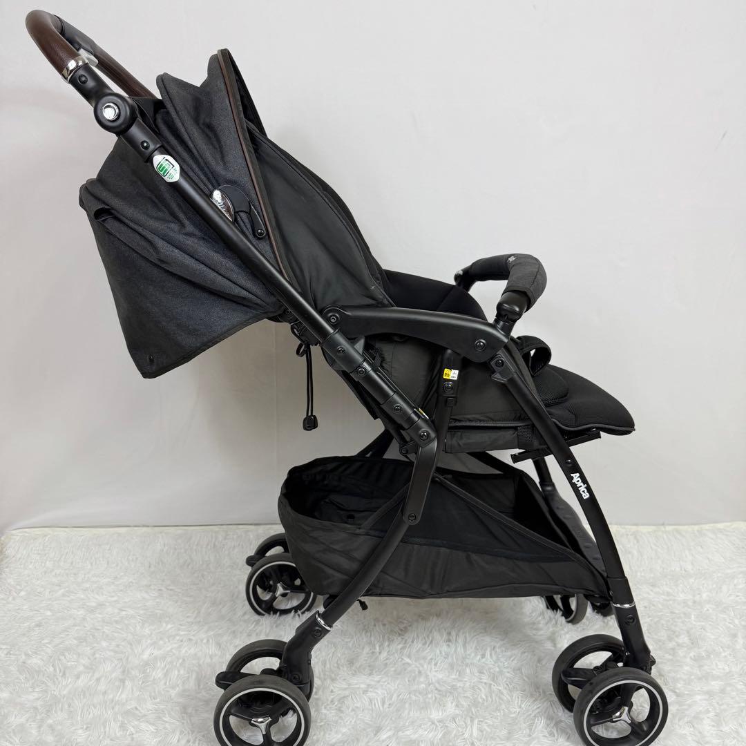 「美品」aprica アップリカ　ラクーナ　クッション　フリー　プラス