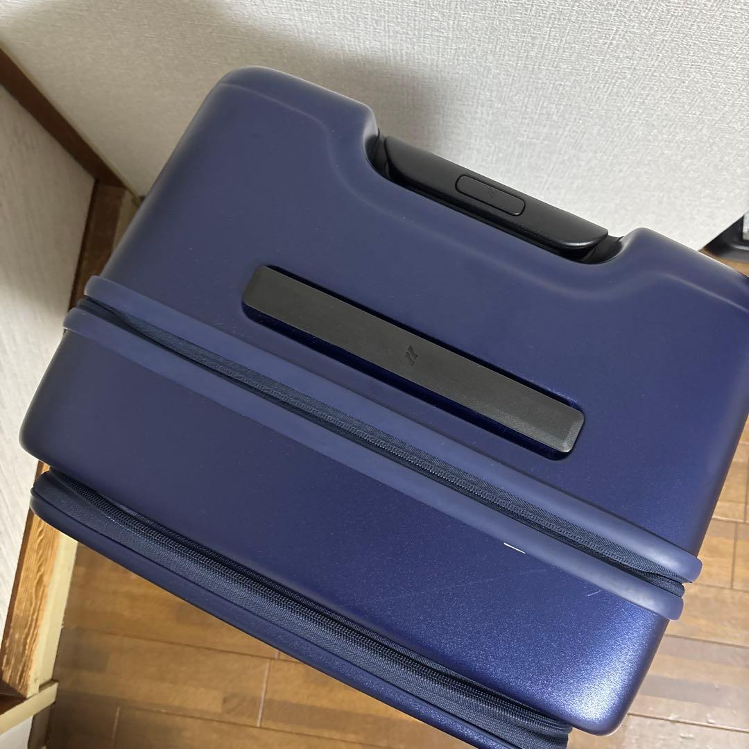 未使用　LOJEL ネイビー キャリケース