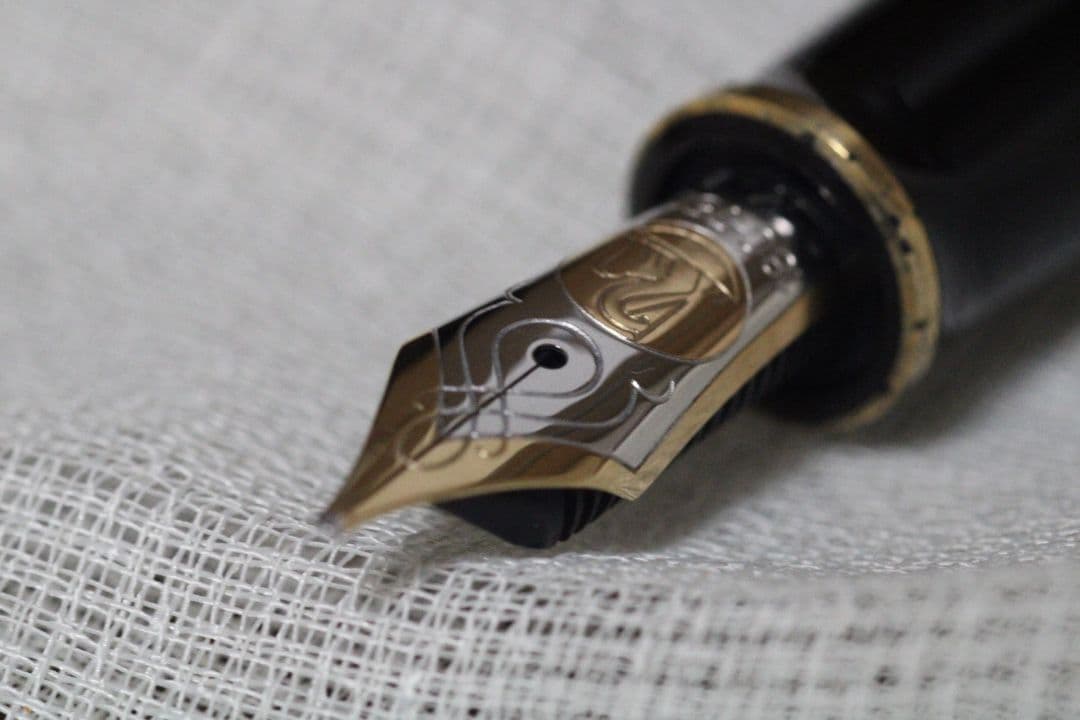 ジョニーペリカン スーベレーン en刻印 m800 18c 750 M