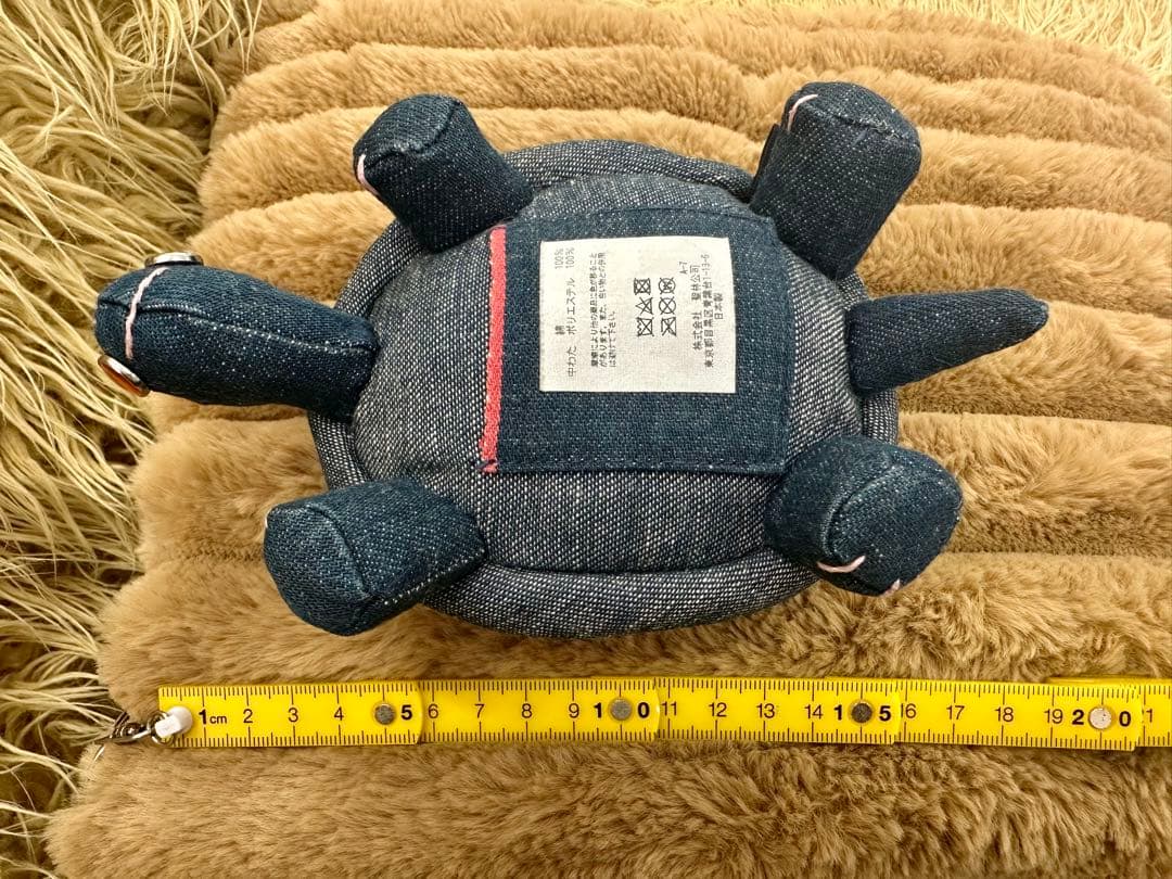 ハリウッドランチマーケット　カメ