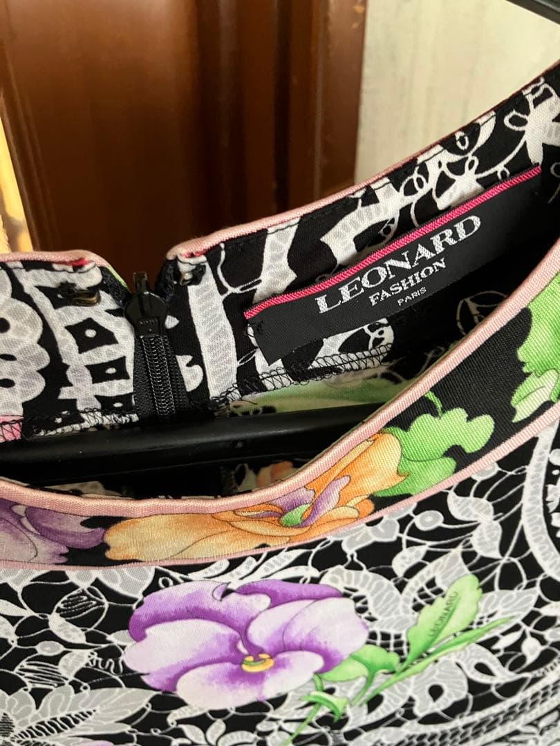 paakopod❣️レオナール　カンカン　シルク混 ロングワンピース