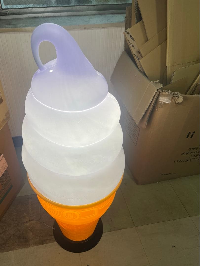 日世 ソフトクリーム看板