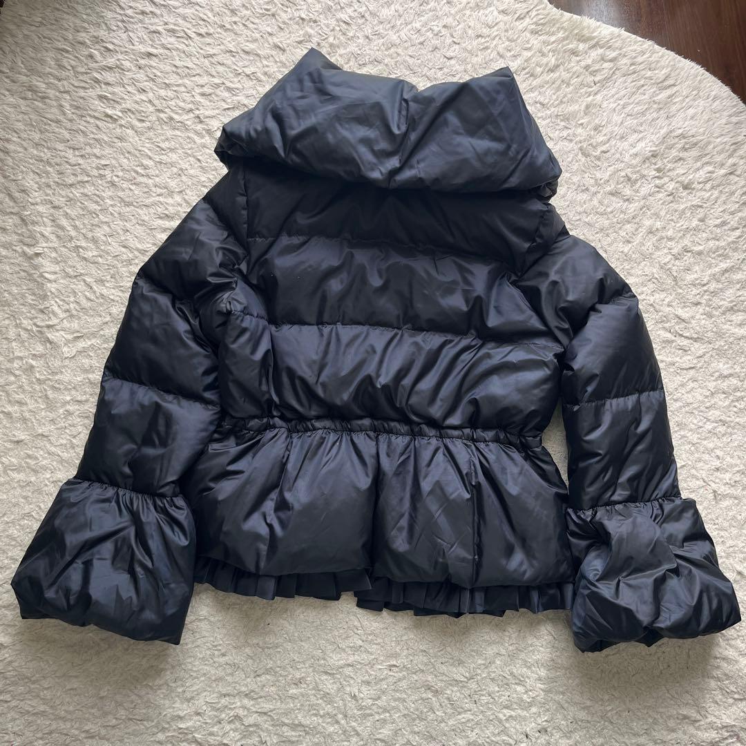 【最終値下げ】　TO BE CHIC ダウンジャケット　フリル　ネイビー　42号