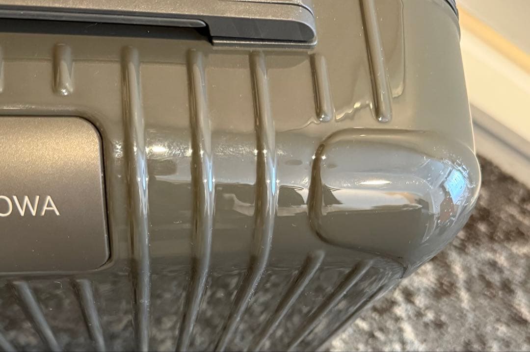 RIMOWA エッセンシャル キャビン　グレー