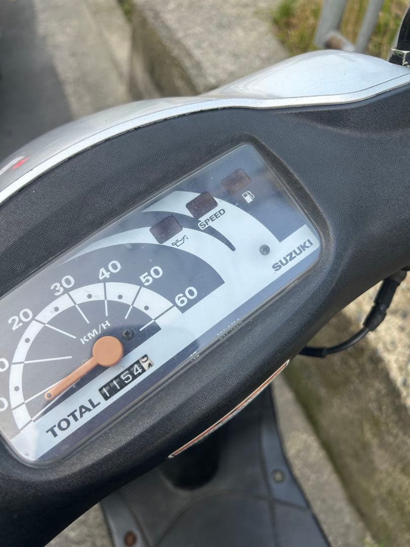 格安！　大阪府　スズキレッツ2 早めに購入してくれる方お値段お下げします！