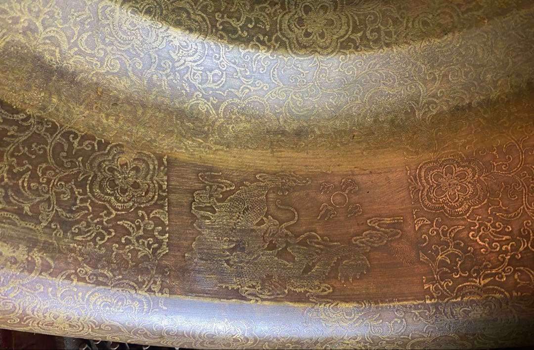 中国　清代　黄青銅　装飾洗面器　鑑賞スタンド付 ・ヴィンテージ レア