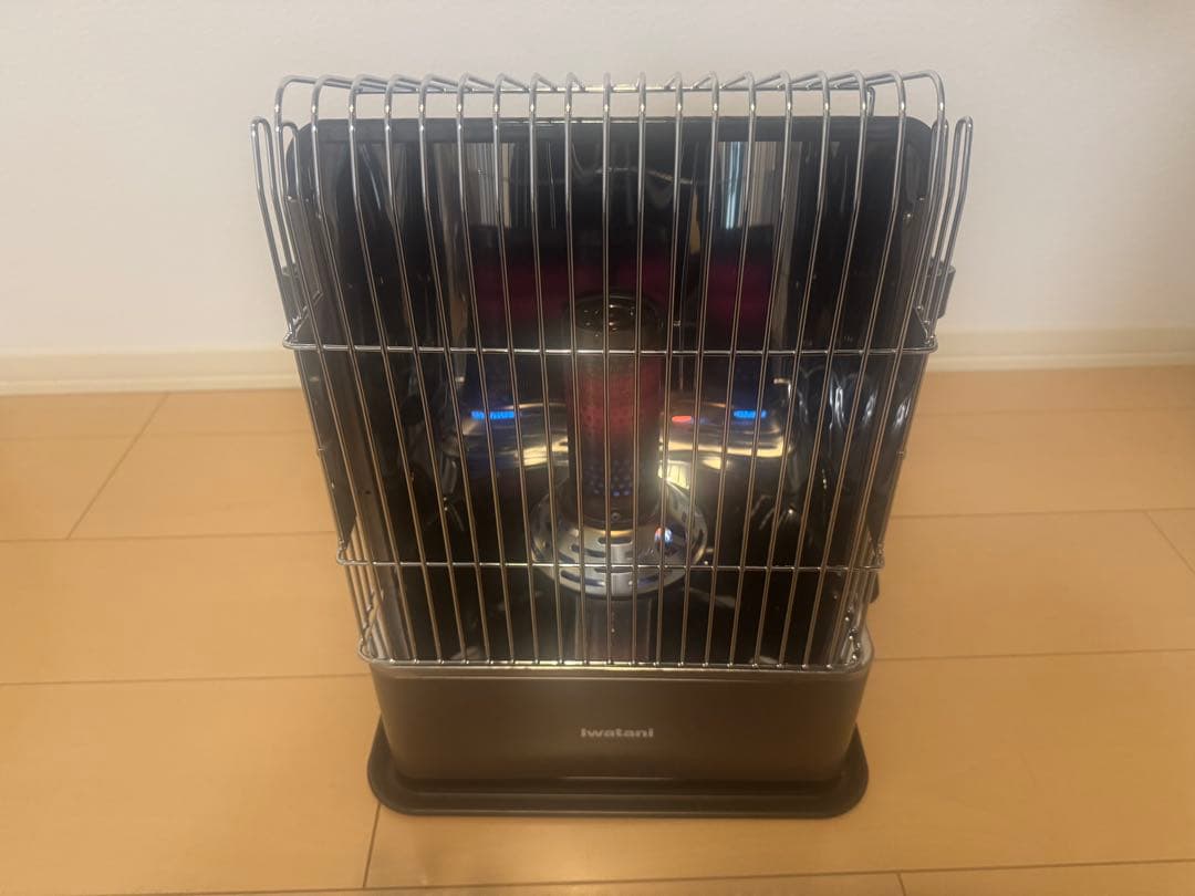 デカ暖　Iwatani CB-HPR-BR カセットガスストーブ　ブラウン