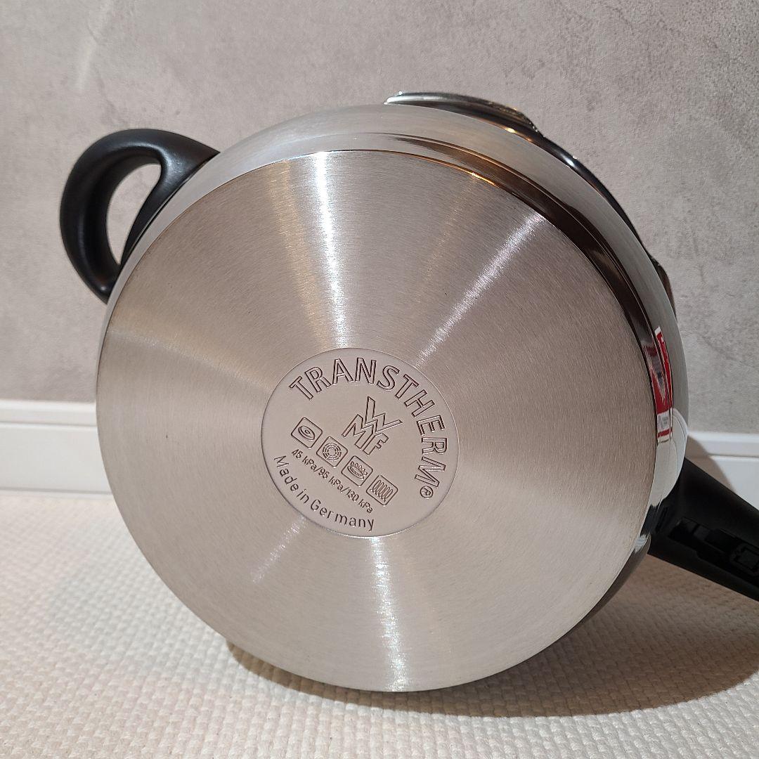 WMF　ヴェーエムエフ　WMF Perfect 4.5l　パーフェクト圧力鍋