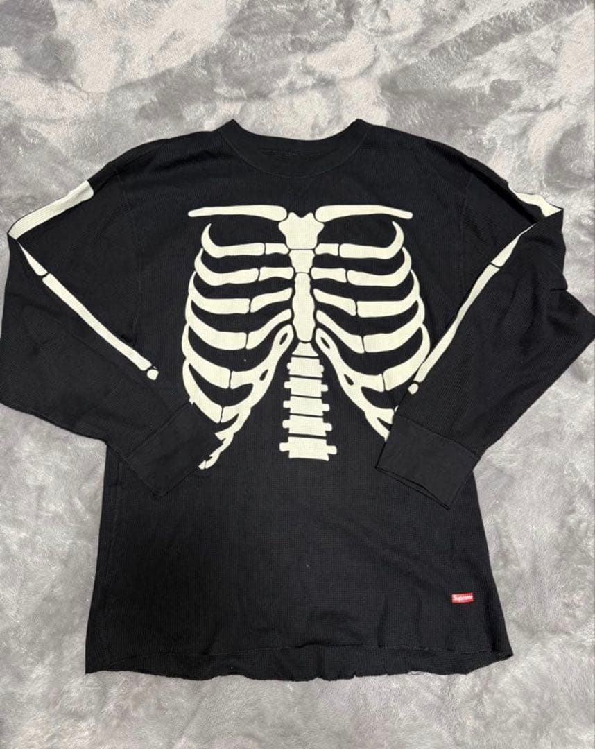 supreme 骨サーマル　黒