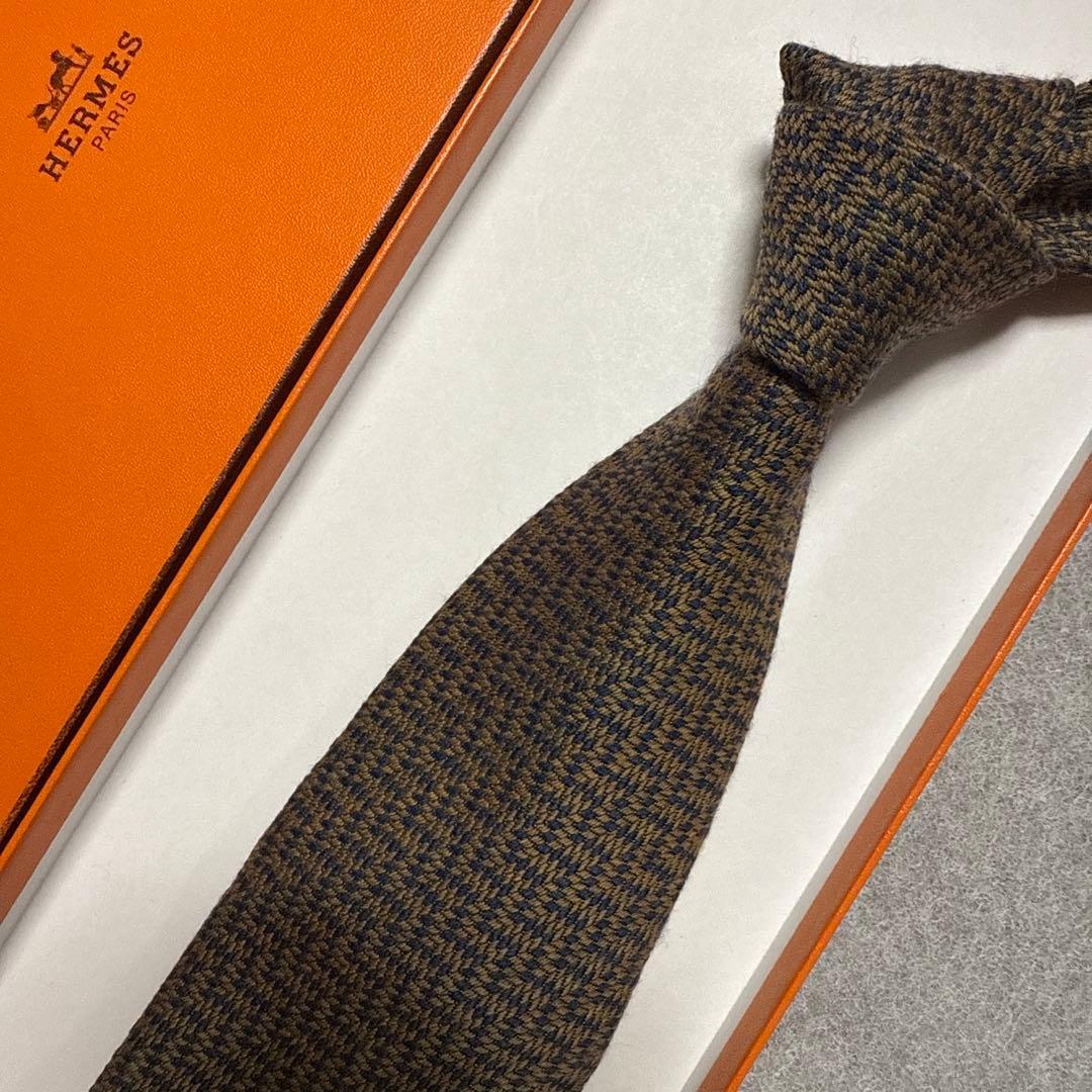 美品　エルメス　ネクタイ　茶色・紺　シルクウール　ジャガード