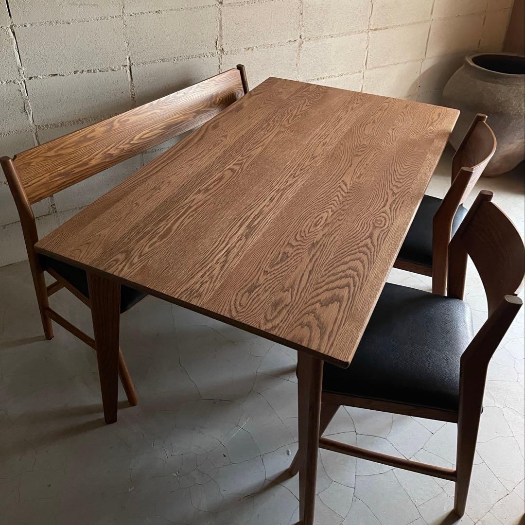 美品　unico DIFE ウニコ　ディフェ　ダイニングテーブル　オーク無垢材