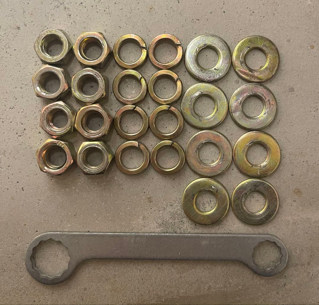 Bayan　 美品　unico DIFE ウニコ　ダイニングテーブル