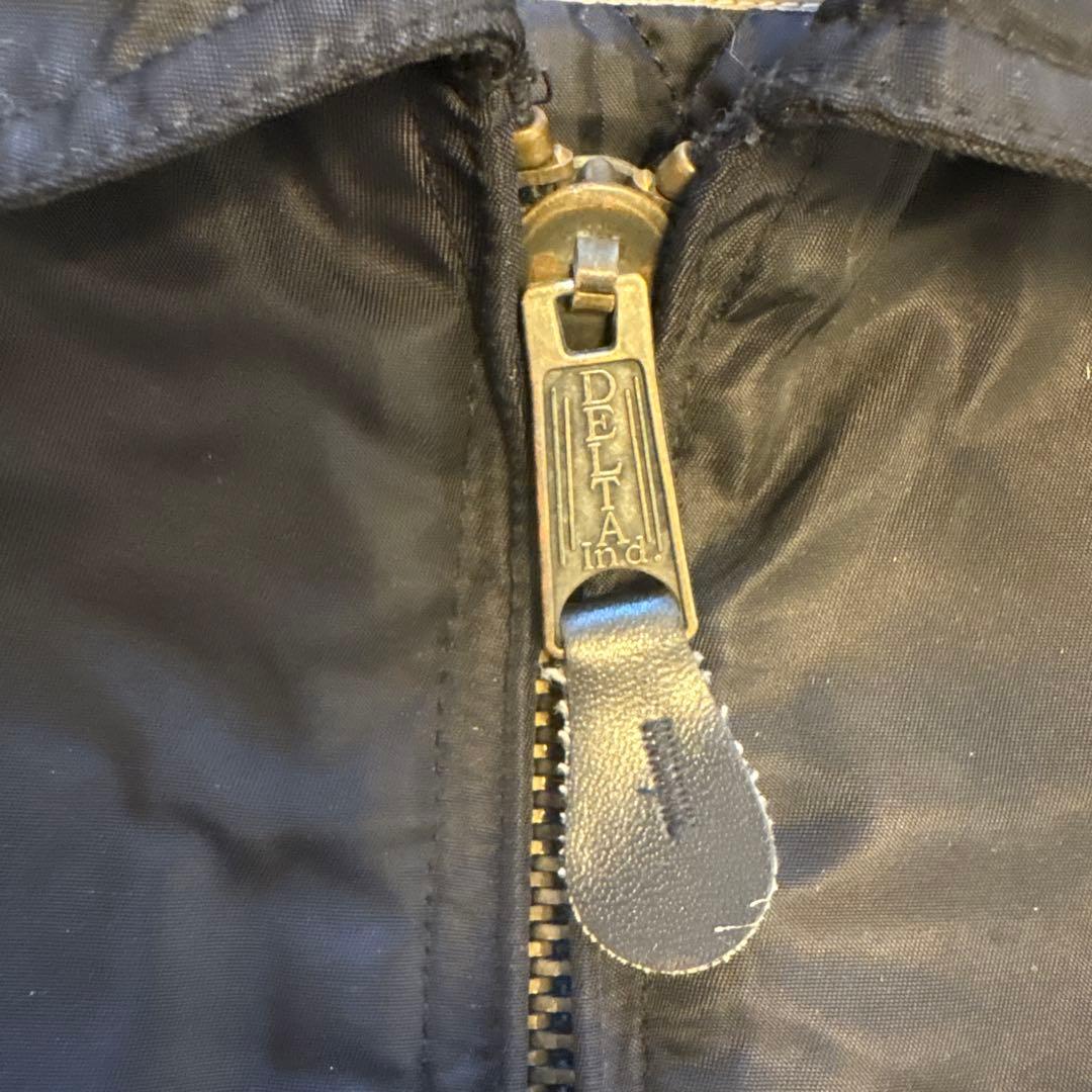 DELTA Ind.CWU-45/P型 フライトジャケット 中綿入り