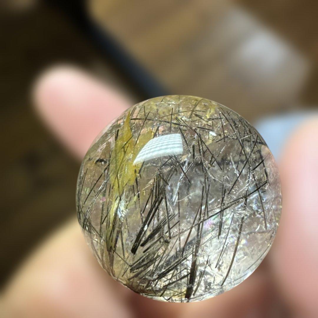 【高品質】ブラックルチルクォーツスフィア　丸玉