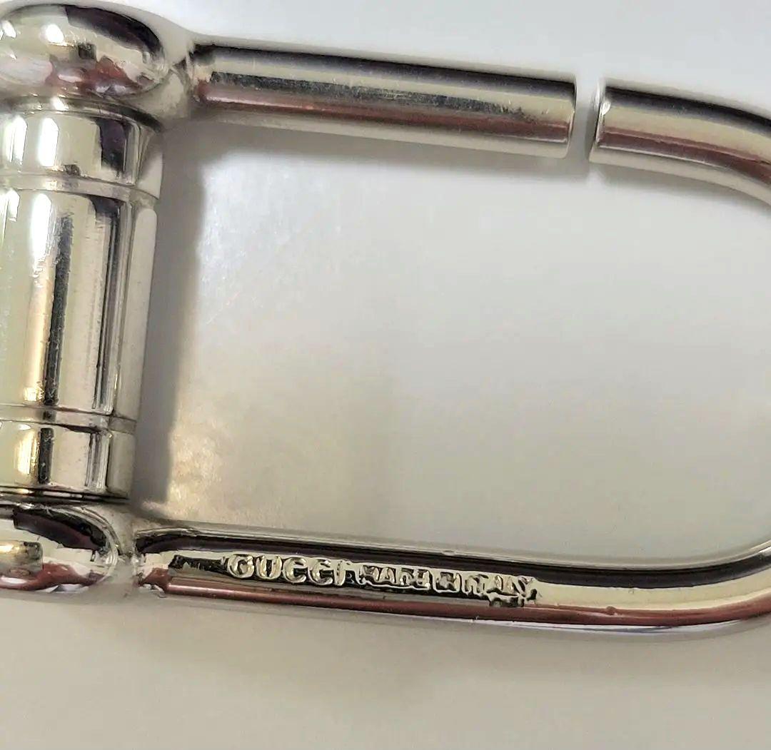 GUCCI シルバー ロゴキーホルダー