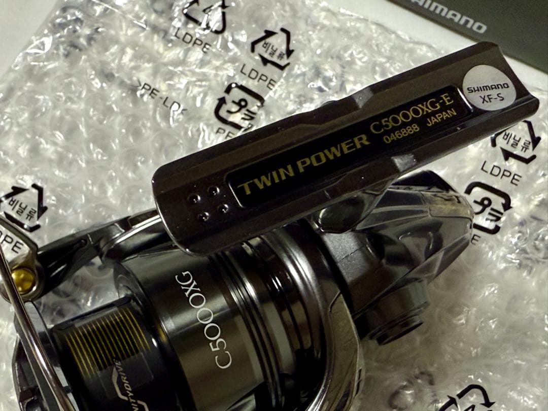SHIMANO 24 ツインパワー C5000XG 新品・未使用