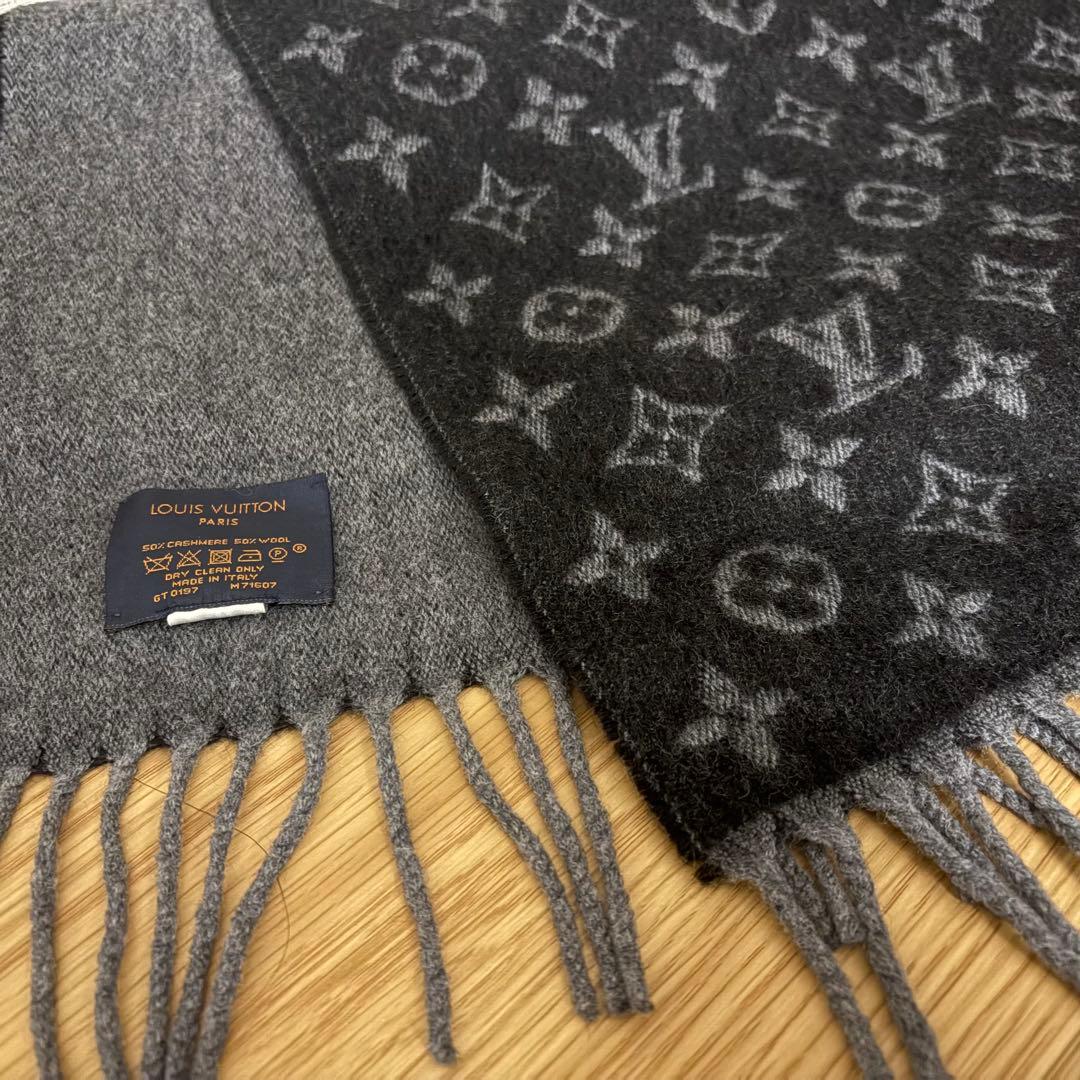 美品　ルイヴィトン　カシミヤ混マフラー　モノグラムグラディエント　ブラックグレー