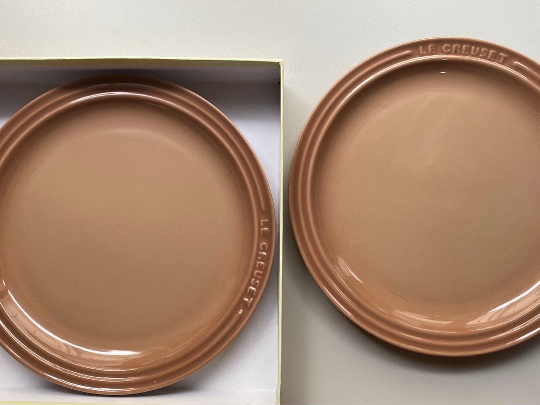 ル・クルーゼ　ラウンドディッシュ 23㎝　ラウンドプレート20㎝　4枚セット