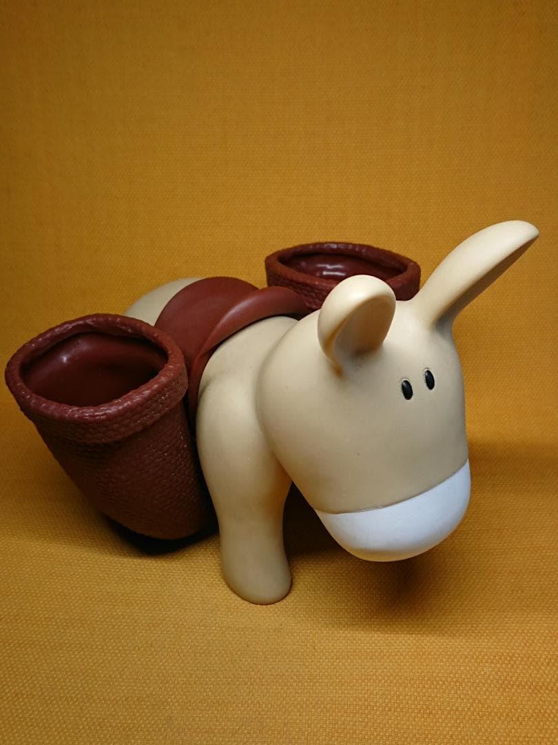 ロバ　小物入れ　プラスチック　置物　インテリア　工芸品　美術品　A3268
