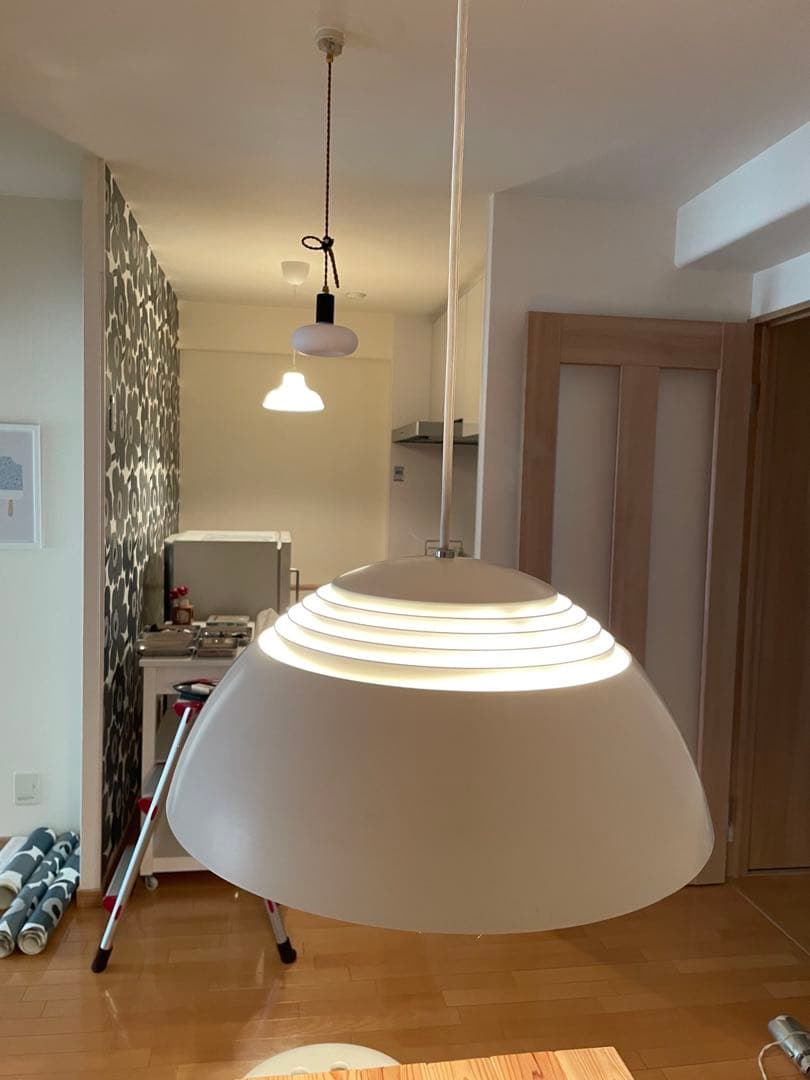 louis poulsen ルイスポールセン AJロイヤル 370