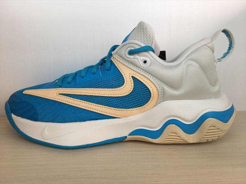 ナイキ ヤニスイモータリティ3 靴 メンズ 26,5cm 新品 (2376)