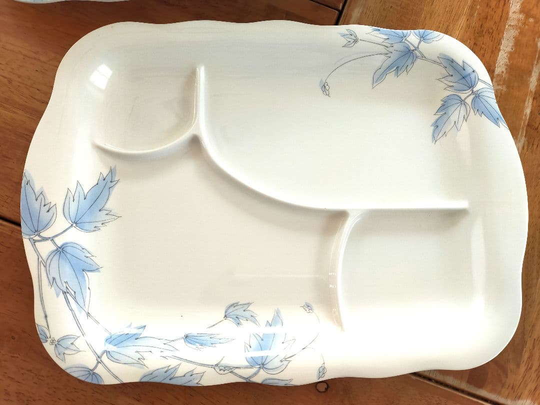 スリーライン　メラミン　四つ切りプレート　５枚セット