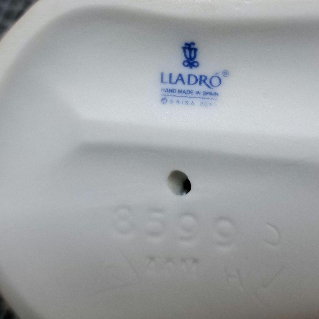 リヤドロLLADRO 「長靴をはいた猫」