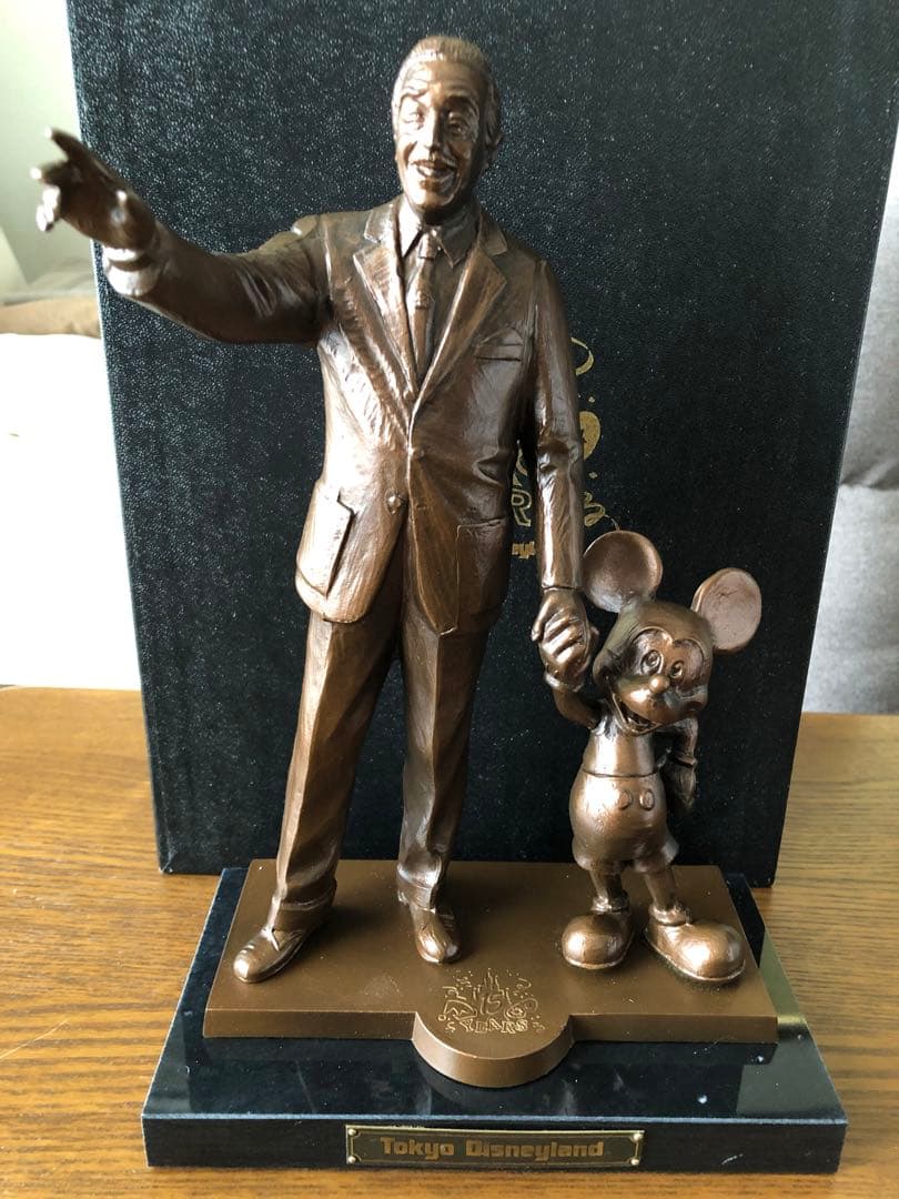 〈美品〉東京ディズニーランド 15周年刻印入りウオルトディズニー&ミッキー像