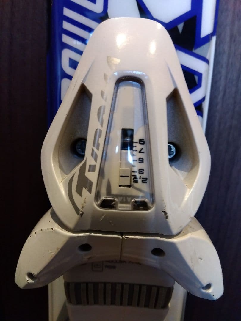 大人気‼️CARVING 99cm ショートスキー 幅広い年齢層に！