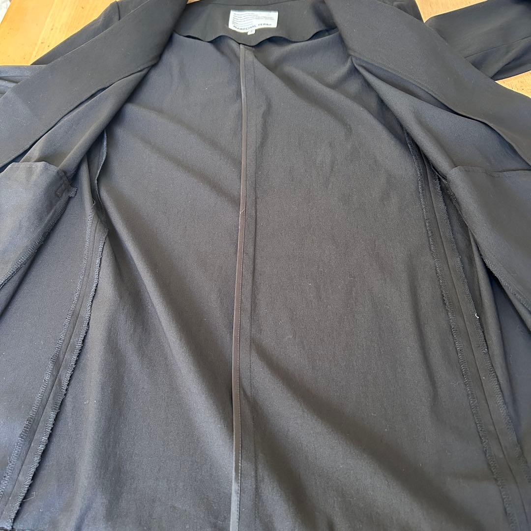 MARECHAL TERRE 黒Vネックノーカラーパンツスーツ2