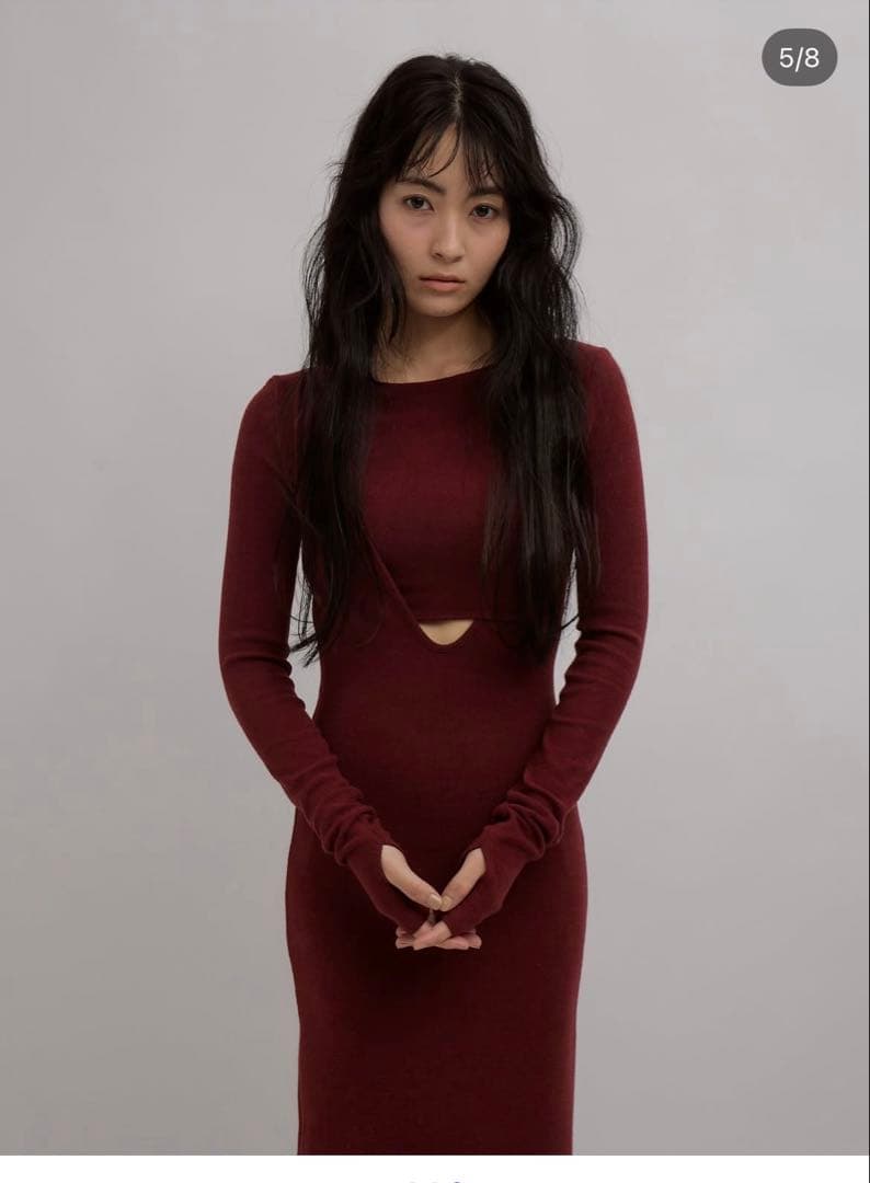 a*u様 【未開封・美品】vallan 新田さちか ニット ロングワンピース ワ